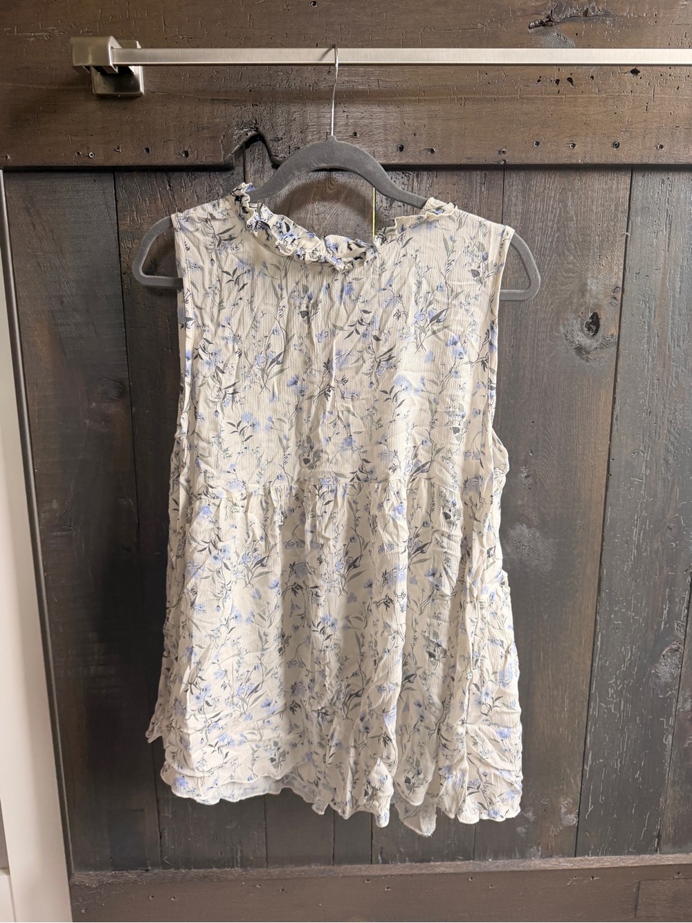 Lovely Melody Cream Floral Ruffle-Neck Sleeveless Camisole